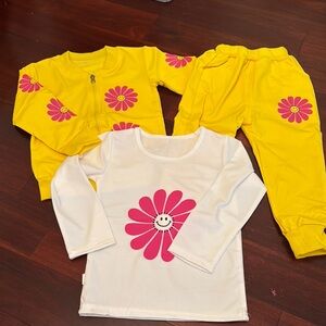 2 Yellow and White Flower Print Kids Outfit